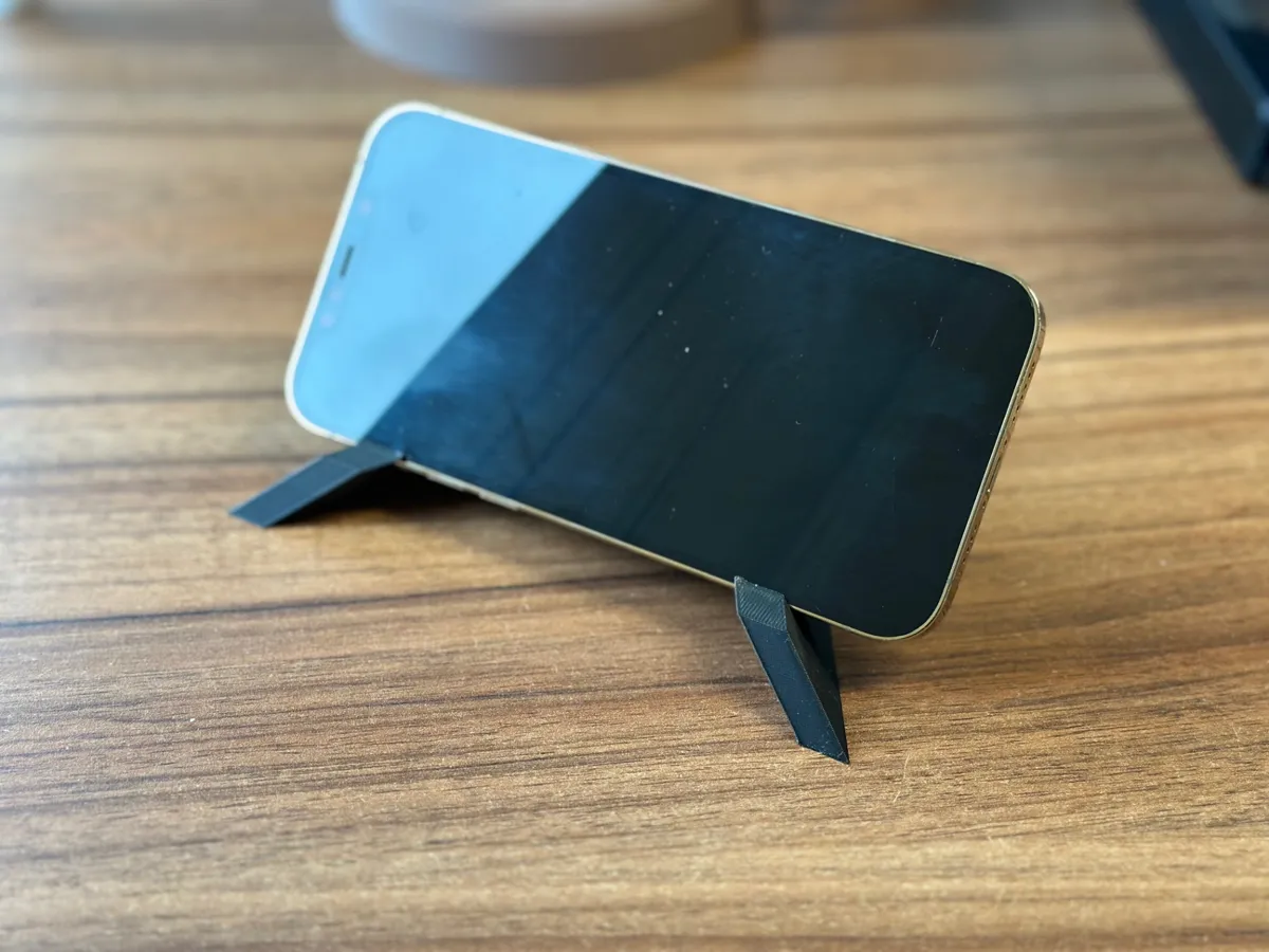 X-Shaped Desktop Phone Stand, photo 4 of 4 - X-Shaped Desktop Phone Stand Household