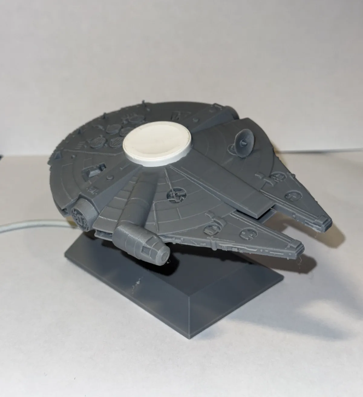Millennium Falcon Apple Watch charger, photo 2 of 3 - Millennium Falcon Apple Watch charger Hobby & DIY