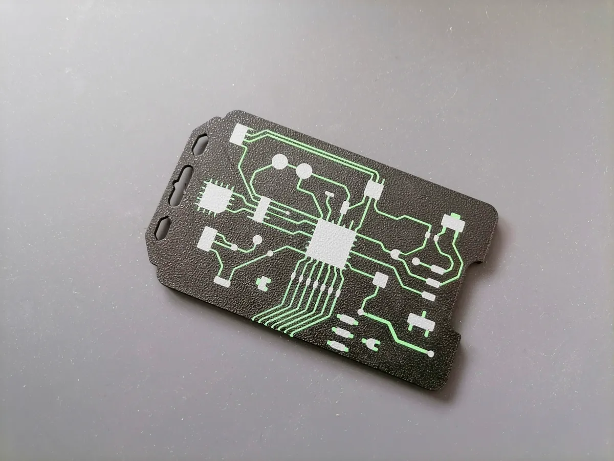 Electronic circuit ID card holder design, photo 3 of 4 - Electronic circuit ID card holder design Household