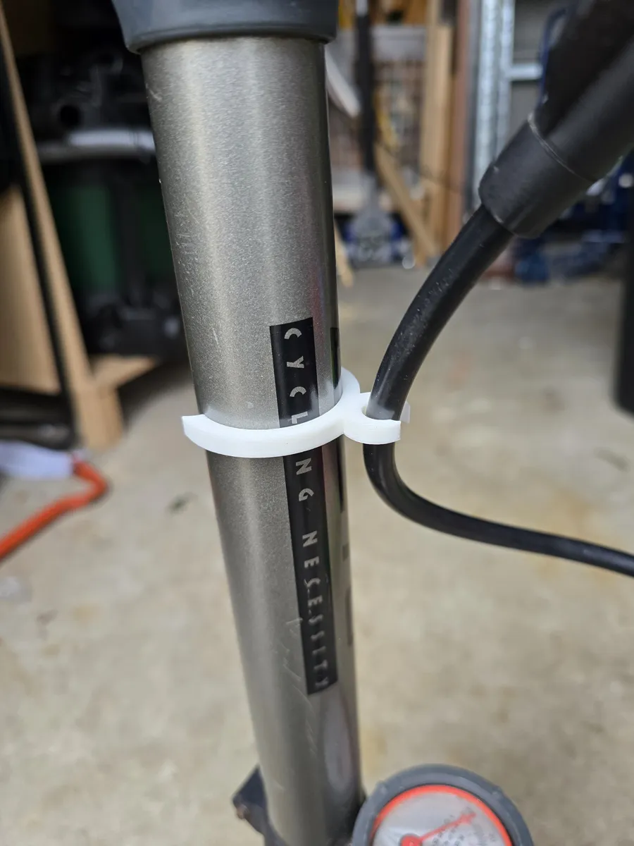 Air hose holder for bikepump, photo 3 of 3 - Air hose holder for bikepump Garden & Outdoor