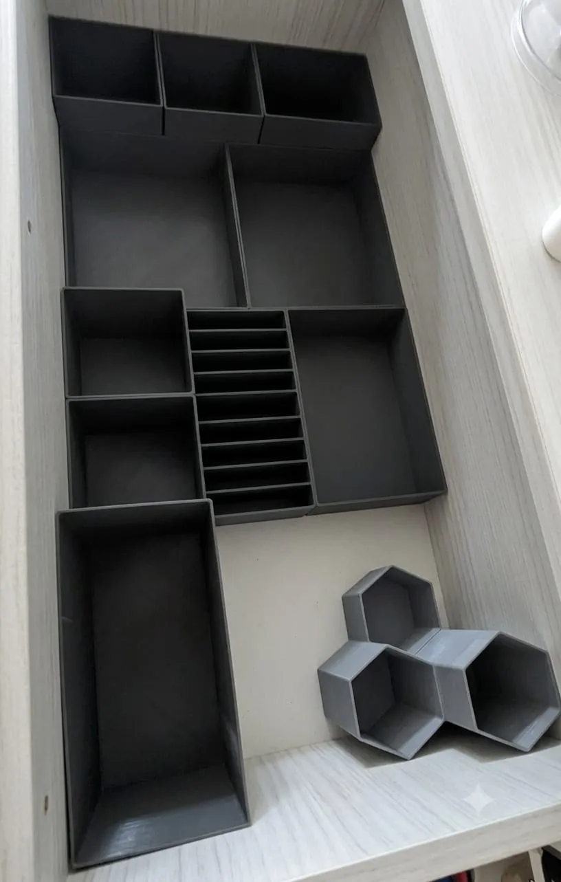 Modular Makeup & Cosmetic Drawer Organizer System, photo 2 of 3 - Modular Makeup & Cosmetic Drawer Organizer System Storage & Organisation