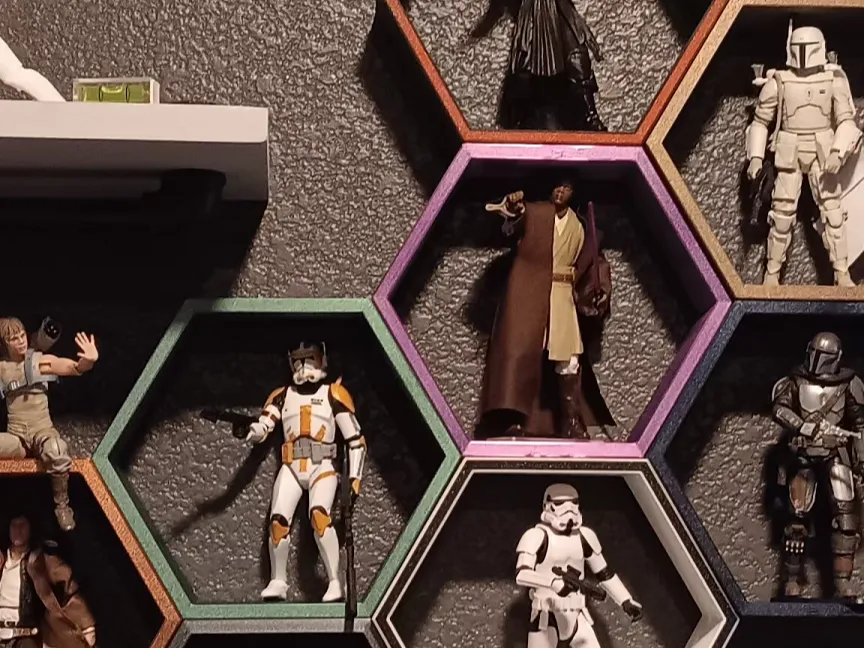 Hexagon Shelf Wall: Action Figure Addition