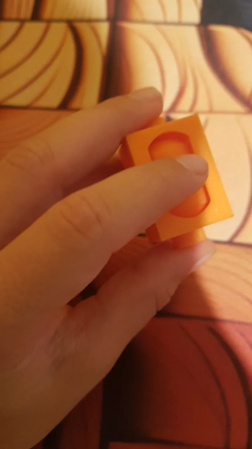 Finger spinner Fidget, photo 3 of 4 - Finger spinner Fidget Toys & Games