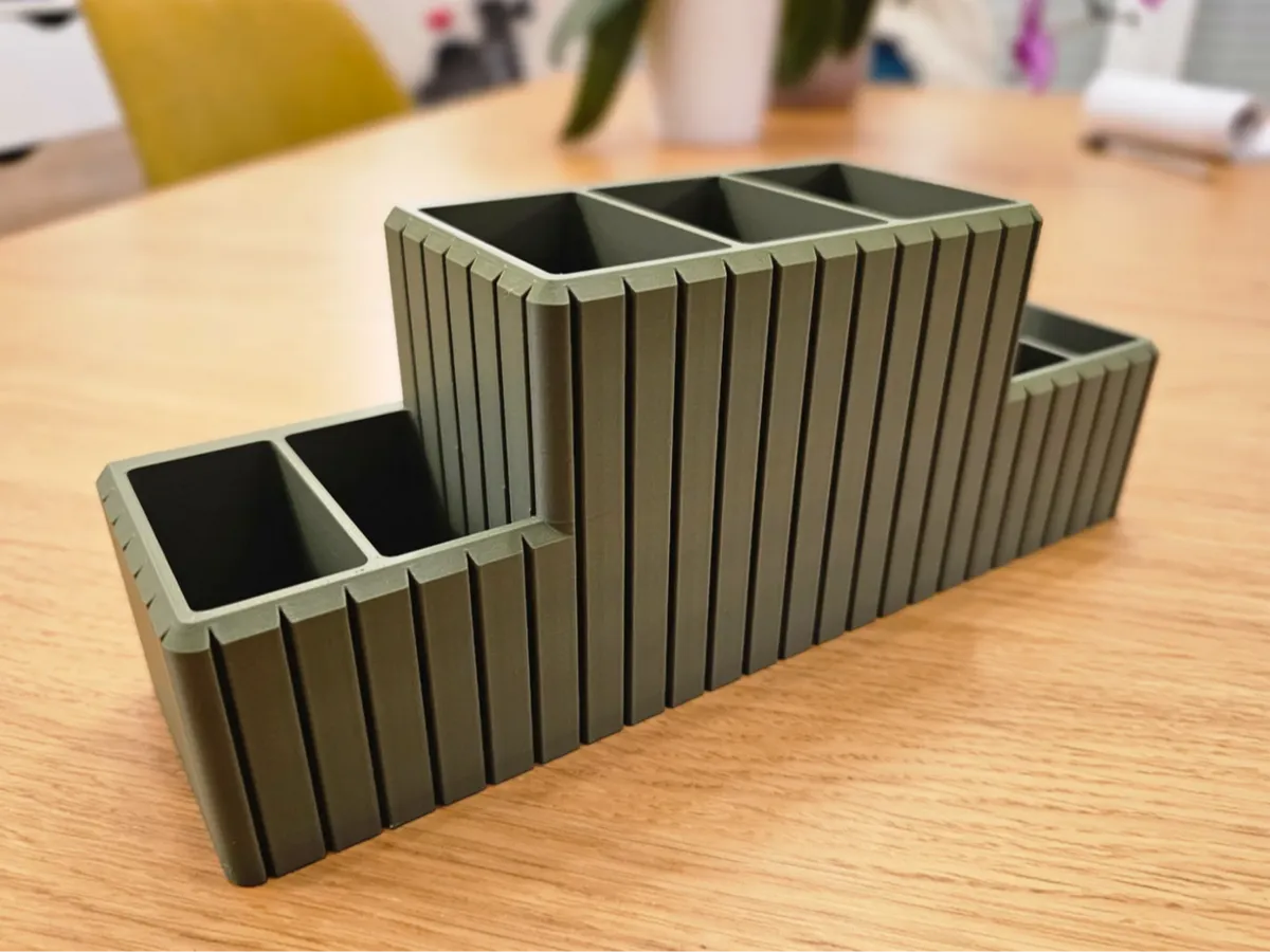Pen holder