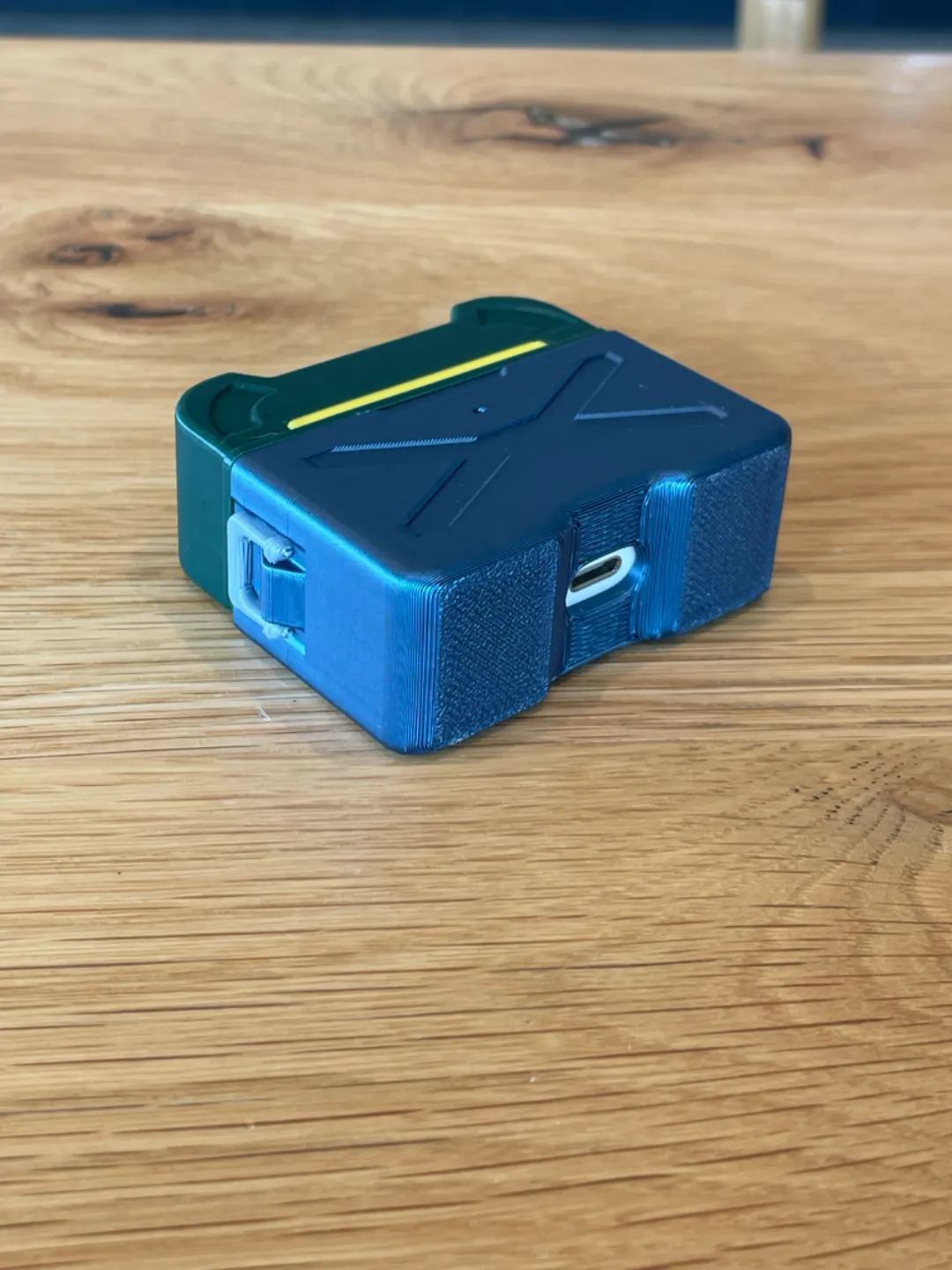 Fortnite Ammo Box | AirPods Pro 1 & 2 Case, photo 2 of 4 - Fortnite Ammo Box | AirPods Pro 1 & 2 Case Hobby & DIY