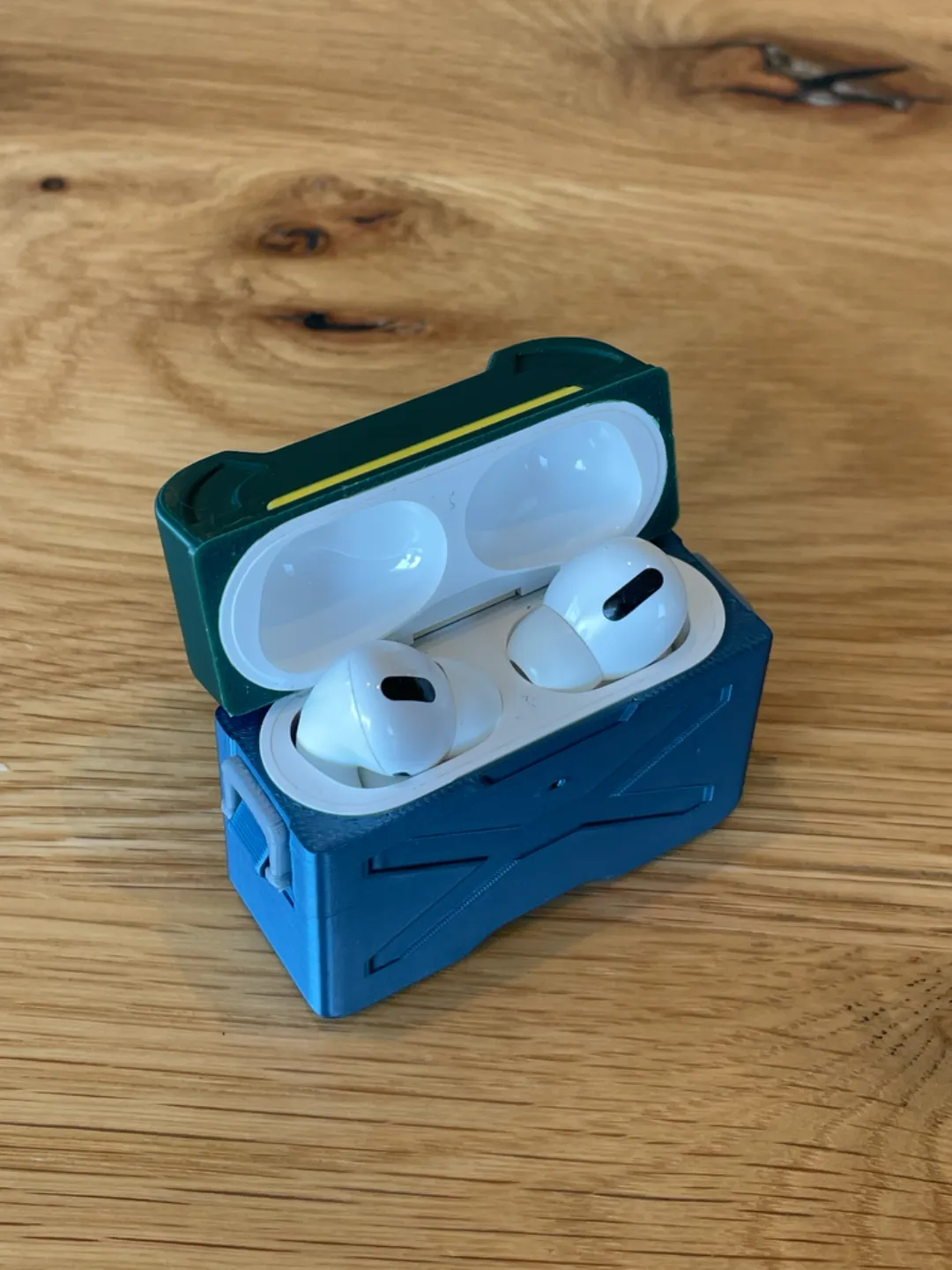 Fortnite Ammo Box | AirPods Pro 1 & 2 Case, photo 4 of 4 - Fortnite Ammo Box | AirPods Pro 1 & 2 Case Hobby & DIY