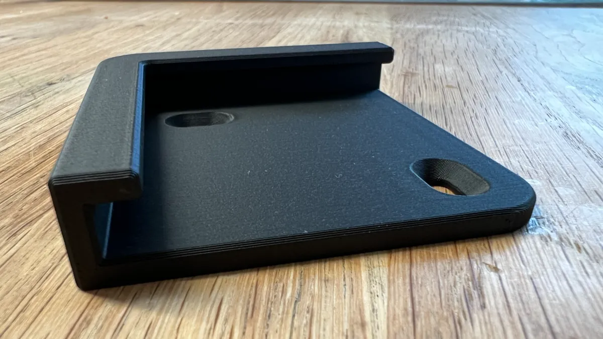 Universal Tablet wall mount / holder max 7.45 mm, photo 2 of 4 - Universal Tablet wall mount / holder max 7.45 mm Hobby & DIY