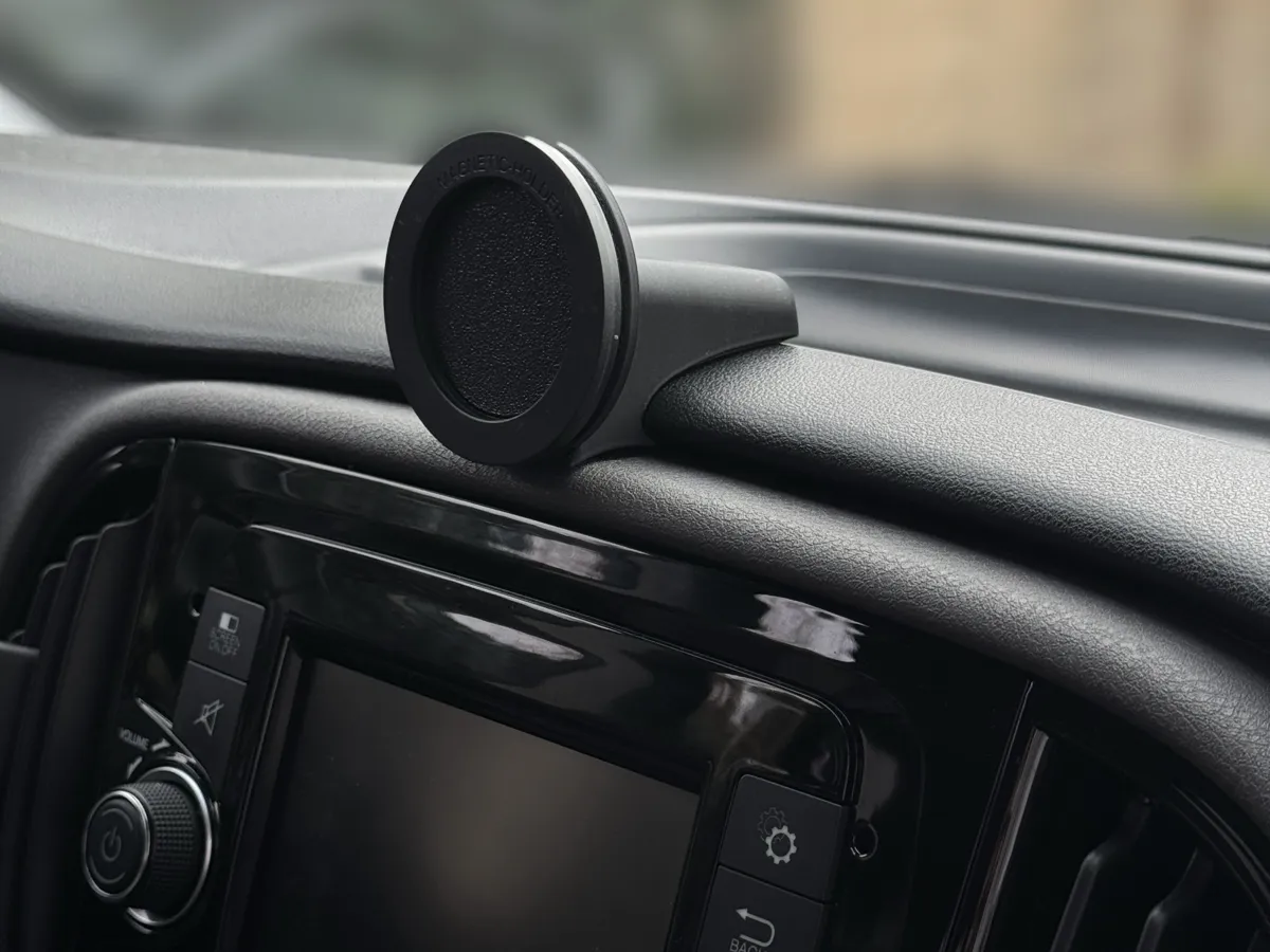 Fiat Doblo MagSafe Car Mount - Vehicles, in stock in India