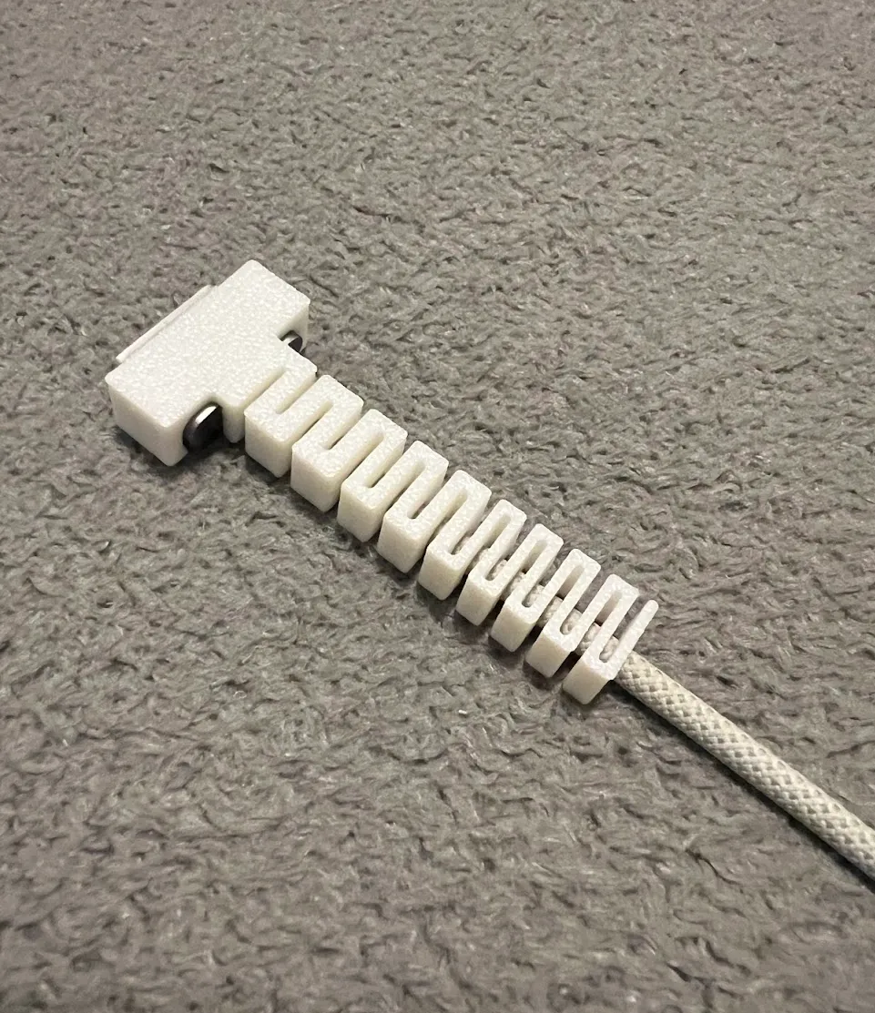 MacBook Magsafe 2 & 3 Charger Protector, photo 4 of 4 - MacBook Magsafe 2 & 3 Charger Protector Mobile & Device Accessories