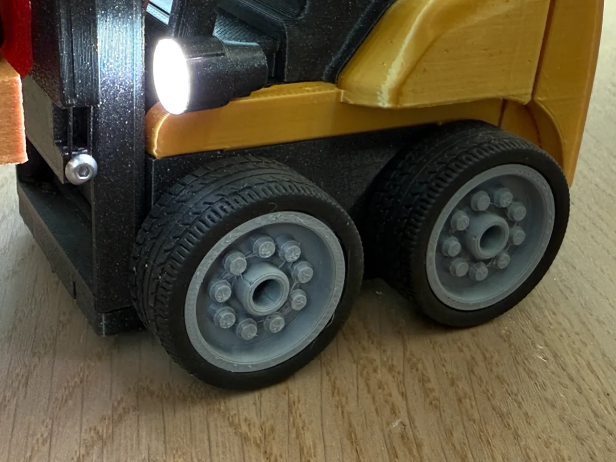 Wheels for CyberBrick Forklift