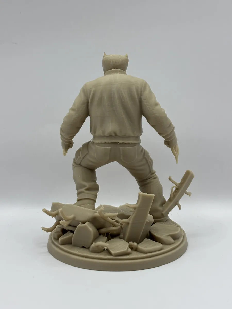 Urban Logan, The Street Brawler, photo 3 of 4 - Urban Logan, The Street Brawler Figurines & Collectibles