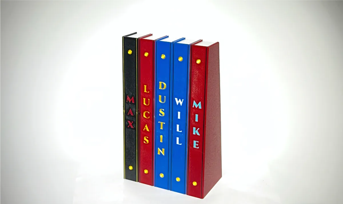 Story Book - Stranger Things Final Scene Booknook, photo 4 of 4 - Story Book - Stranger Things Final Scene Booknook Figurines & Collectibles