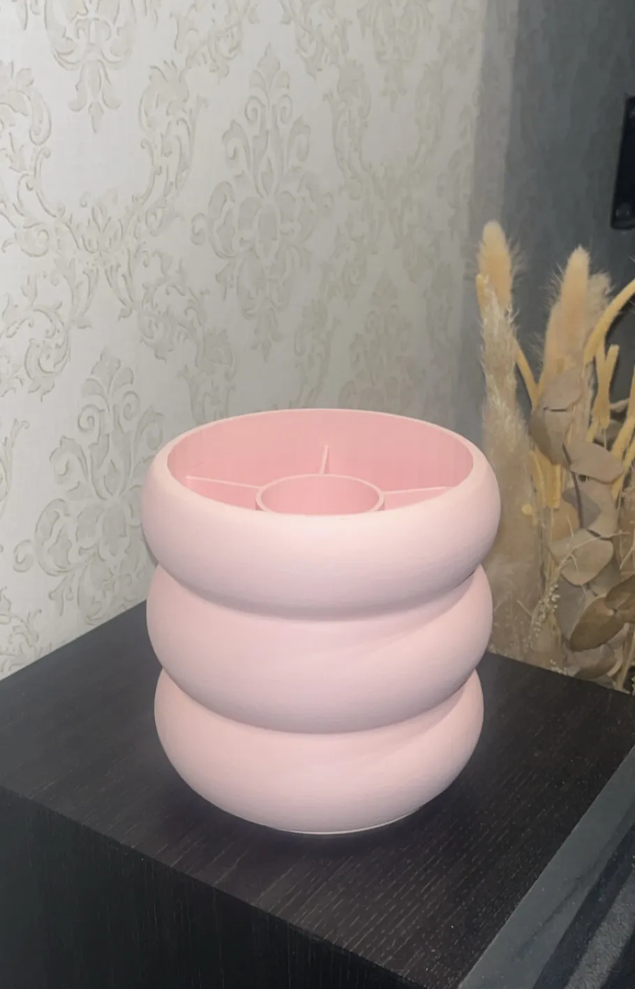 Rotating makeup organizer - with invisible base, photo 2 of 4 - Rotating makeup organizer - with invisible base Bath & Personal Care