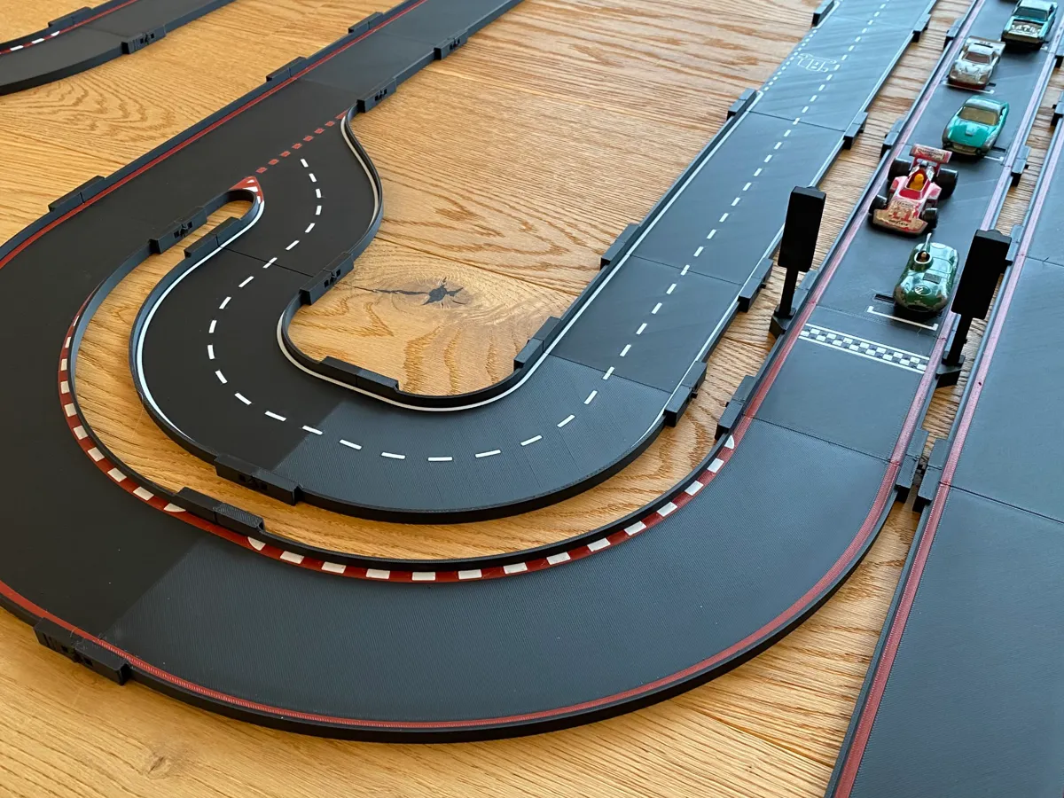 PLAsphalt Race Track