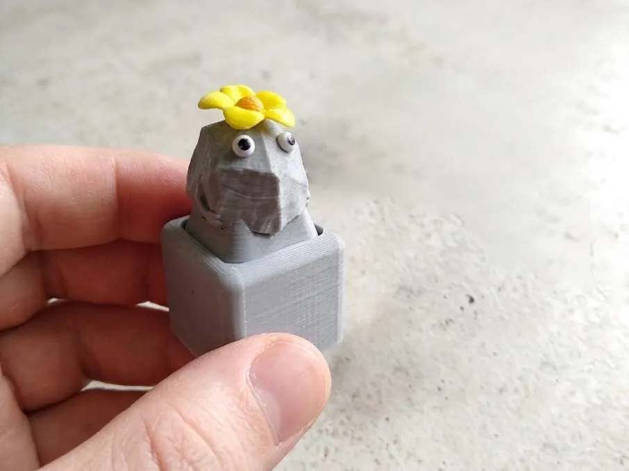 岩石皮克敏紓壓鍵帽 / ROCK PIKMIN - Other Hobby & DIY, in stock in India