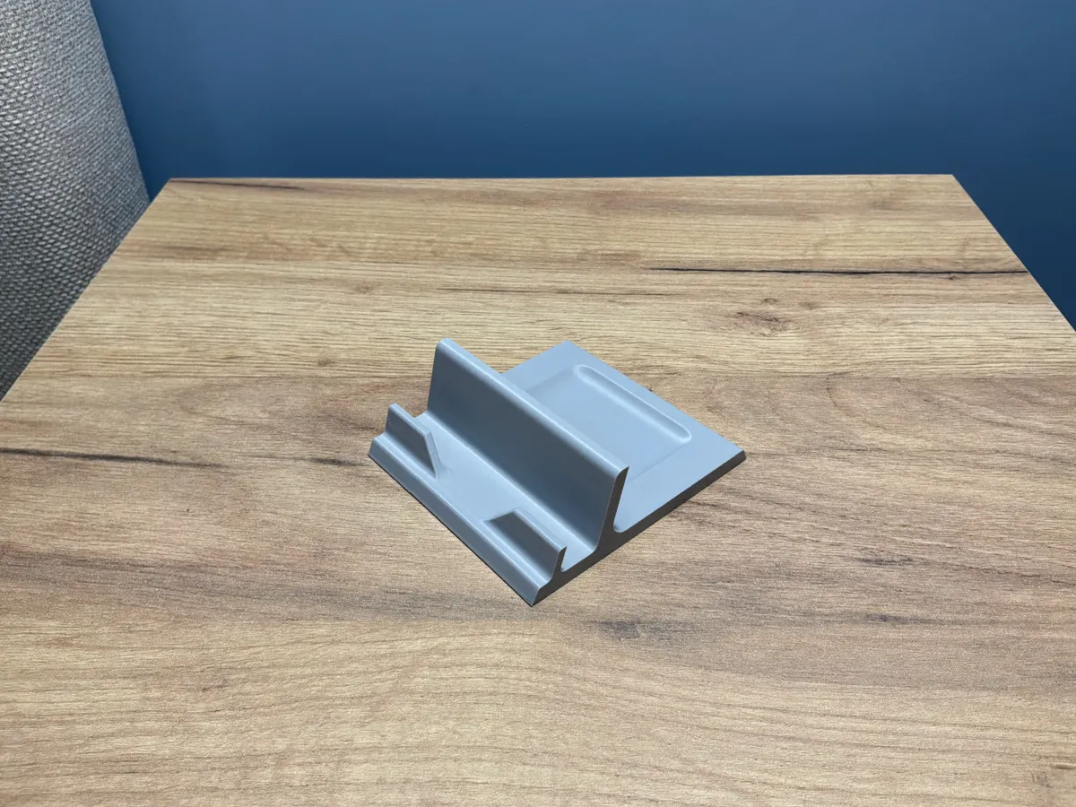 2in1 iPhone & airpods stand, photo 2 of 4 - 2in1 iPhone & airpods stand Mobile & Device Accessories