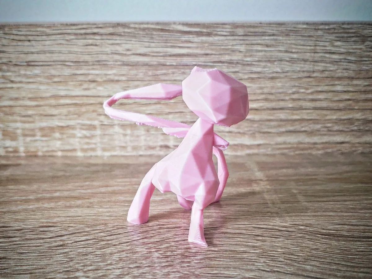 Mew - low poly (pokemon)