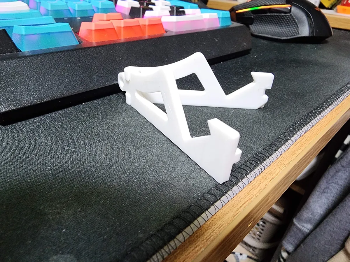 Foldable Keychain Phone Stand - Keychains, in stock