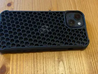 iPhone 14 Honeycomb Case, photo 2 of 4 - iPhone 14 Honeycomb Case Tools