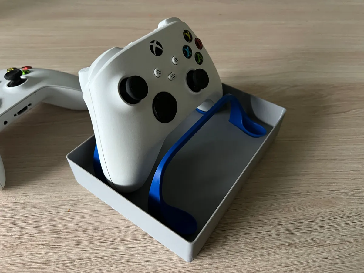 xbox invisible stand, photo 4 of 4 - xbox invisible stand Gaming Accessories
