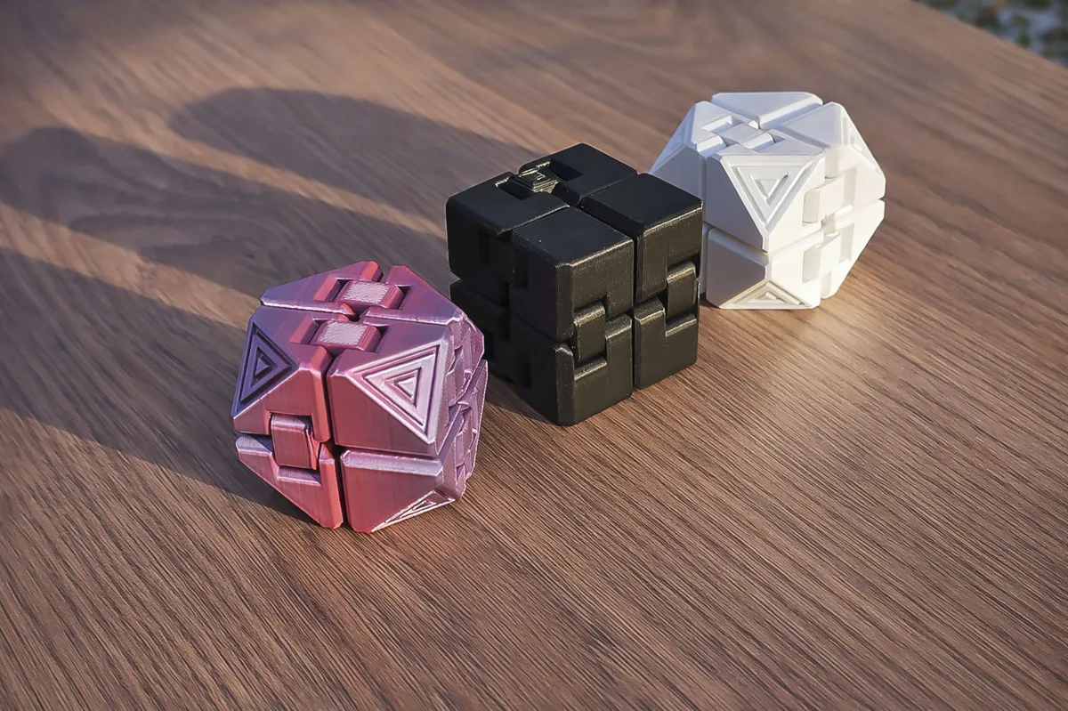 Triangle Infinity Cube, photo 4 of 4 - Triangle Infinity Cube Fidget & Sensory Toys