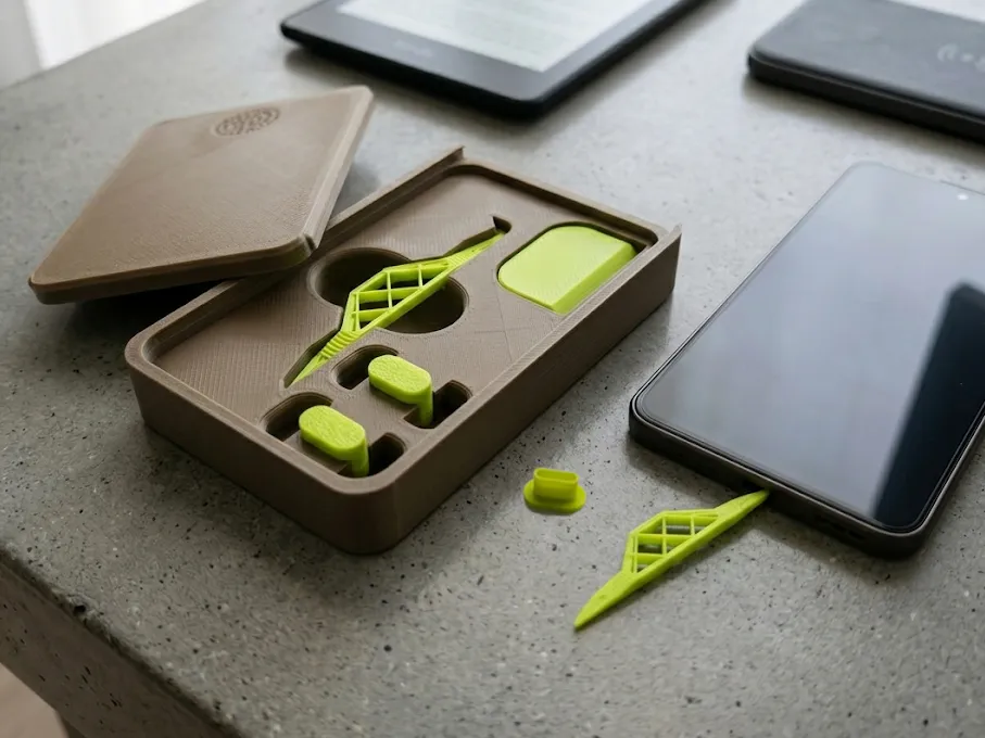 phone charger port cleaning tool