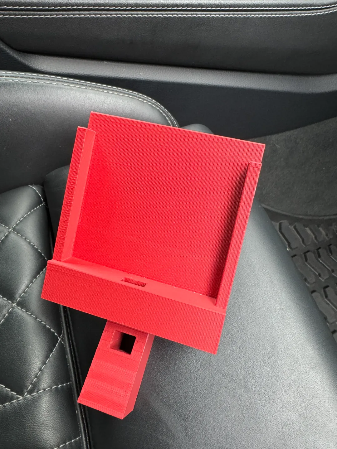 Audi Q5/SQ5 Phone Holder, photo 2 of 3 - Audi Q5/SQ5 Phone Holder Hobby & DIY