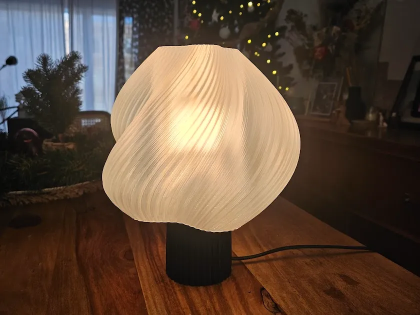 ISKREM LAMP