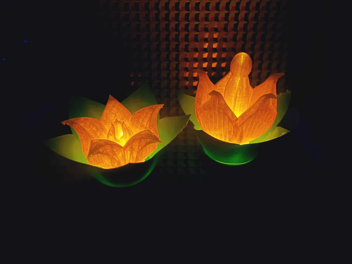 Blooming Lotus Lamp