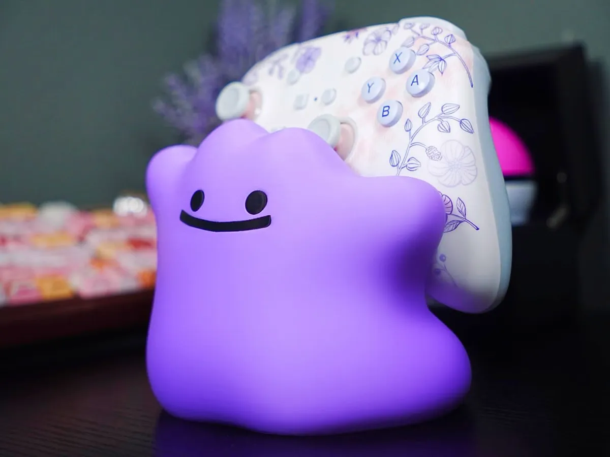 Ditto Controller Holder, photo 4 of 4 - Ditto Controller Holder Gaming Accessories