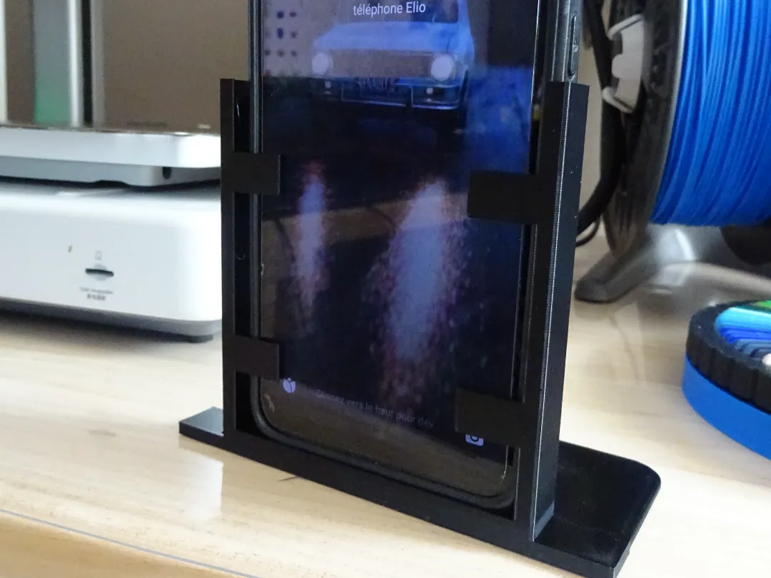 Universal CD Player Phone Holder - Gadgets, in stock in India