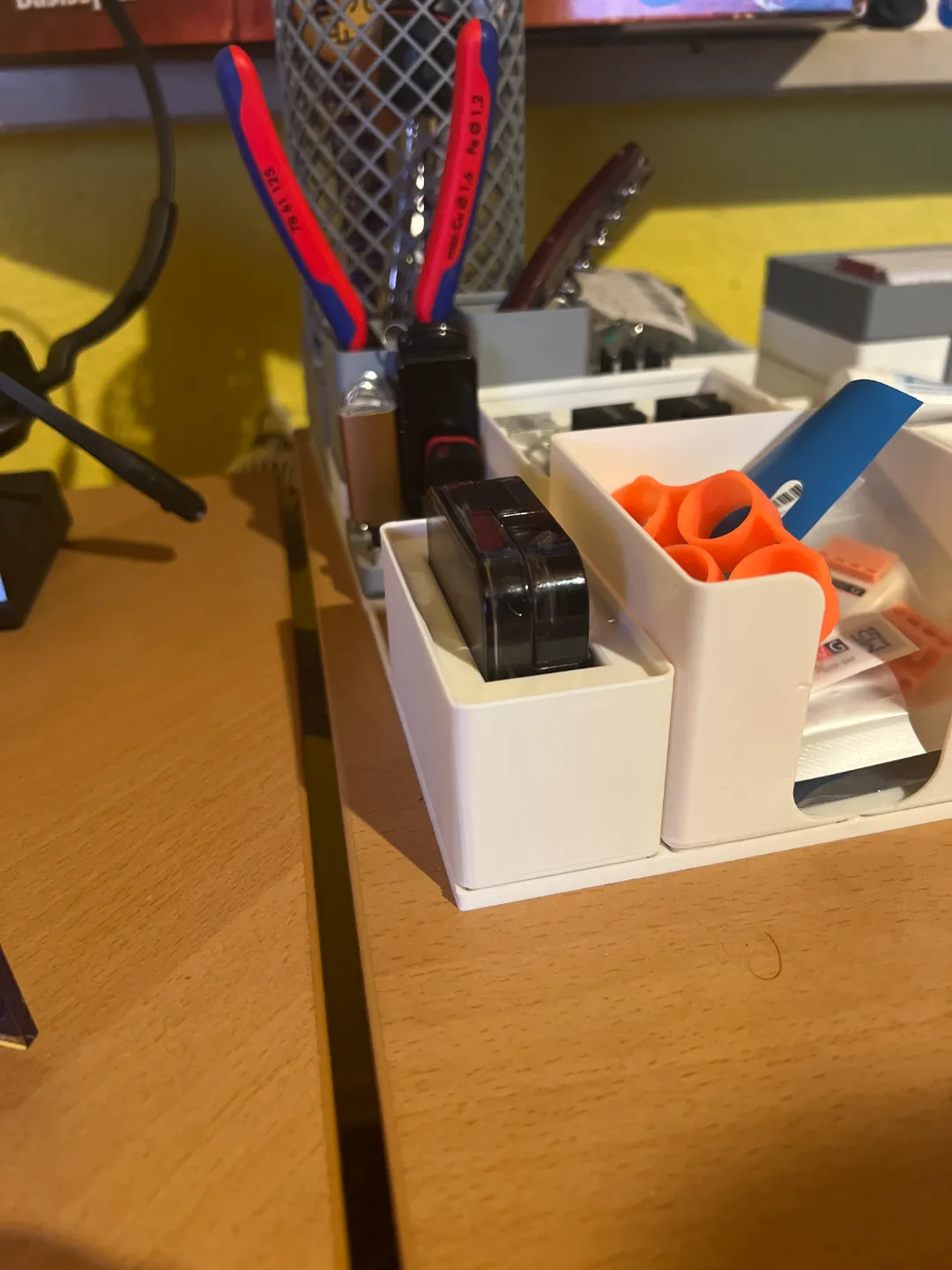 Gridfinity Holder for Nothing Ear 2, photo 2 of 2 - Gridfinity Holder for Nothing Ear 2 Tools