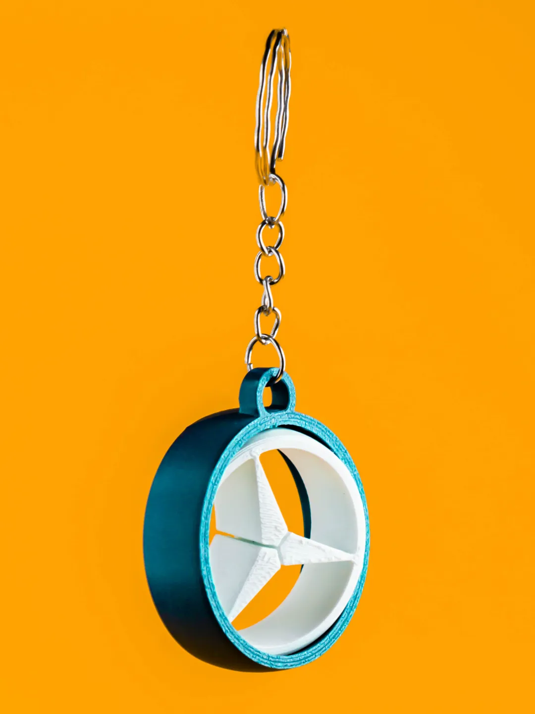 Mercedes Logo Keychain - Fidget toy, photo 3 of 4 - Mercedes Logo Keychain - Fidget toy Hobby & DIY