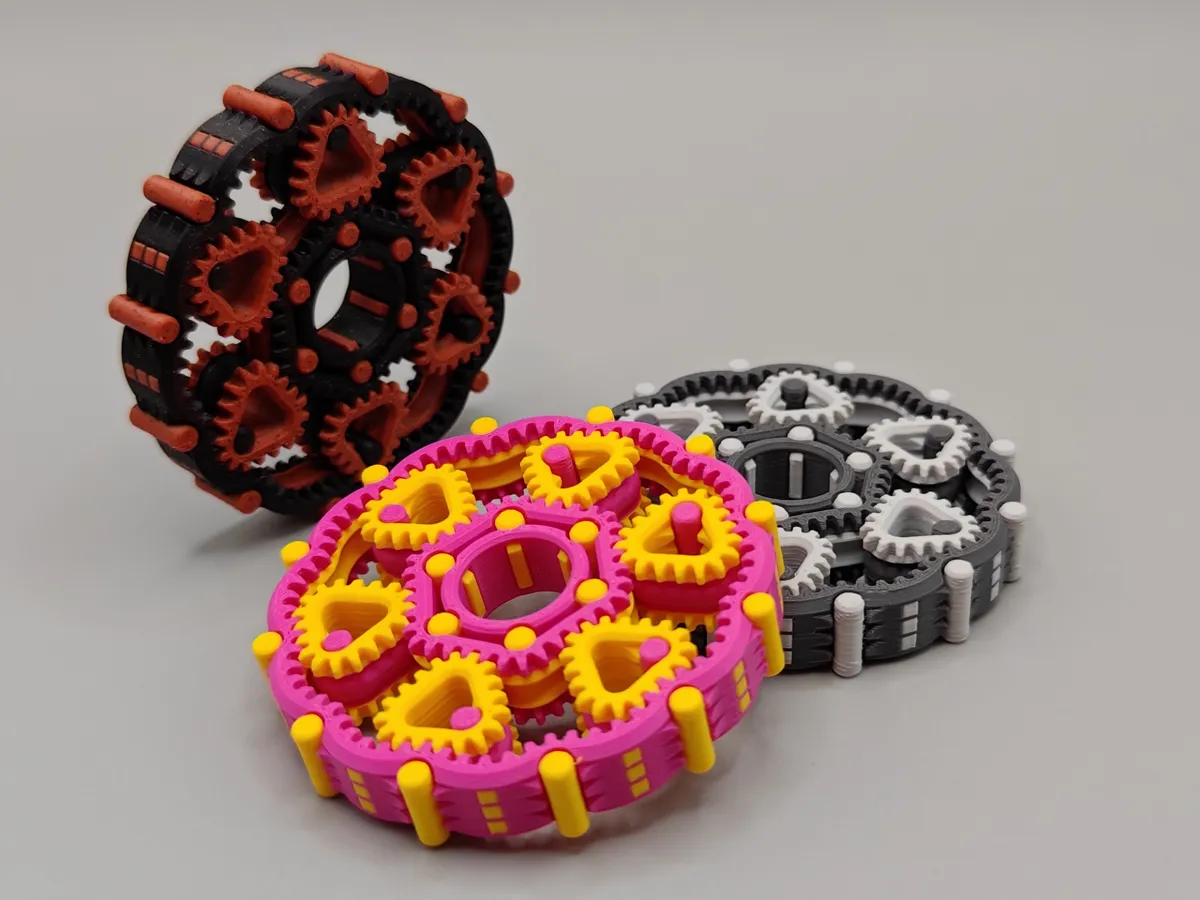"Core" Geometric Planetary Gears Fidget Spinner, photo 3 of 4 - "Core" Geometric Planetary Gears Fidget Spinner Fidget & Sensory Toys