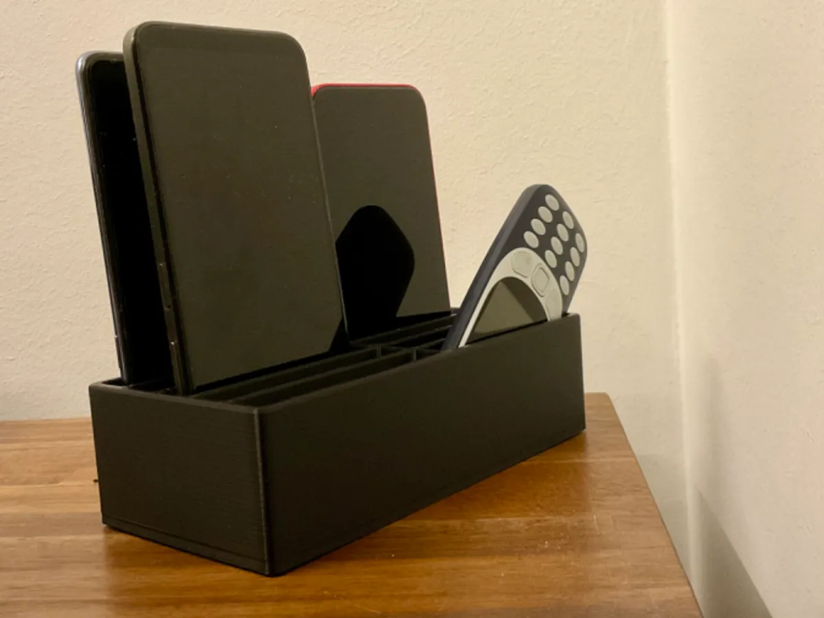 Ten slot phone station for most of the phones - Organizers, in stock in India