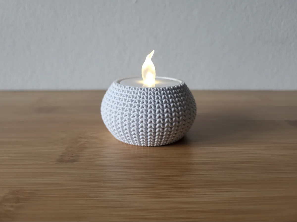 Knitted Tea Light Holder