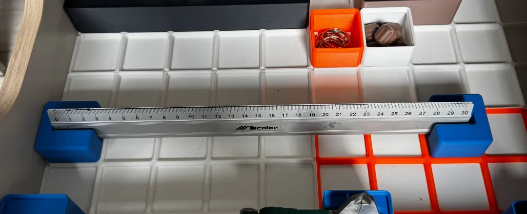 Ruler 30cm gridfinity (Beniar brand)