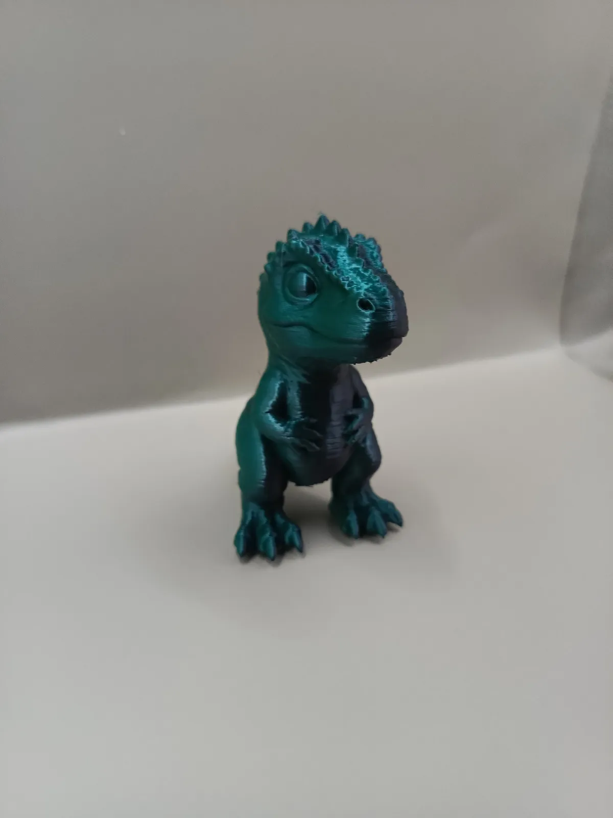 Giganotosaurus Figurine, photo 4 of 4 - Giganotosaurus Figurine Art