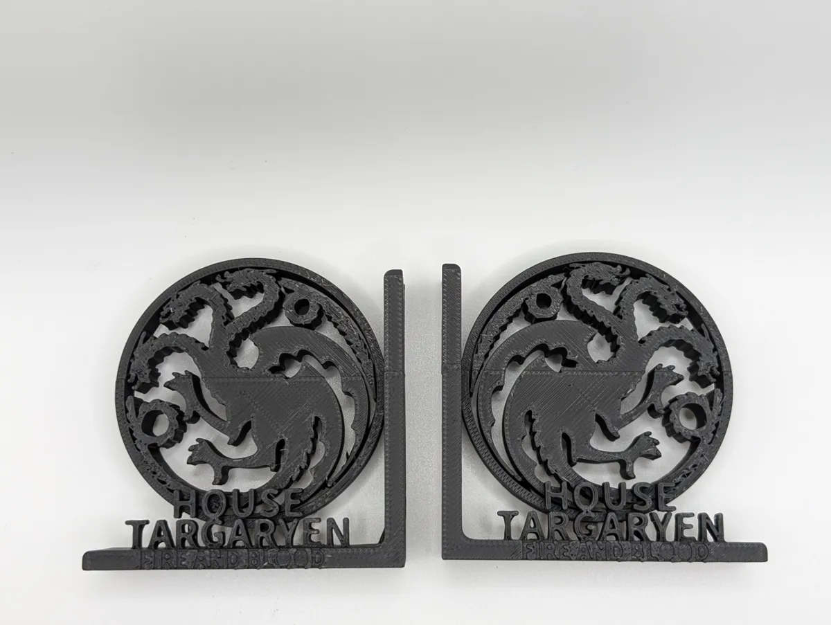Game of Thrones Bookend - House Targaryen, photo 4 of 4 - Game of Thrones Bookend - House Targaryen Household