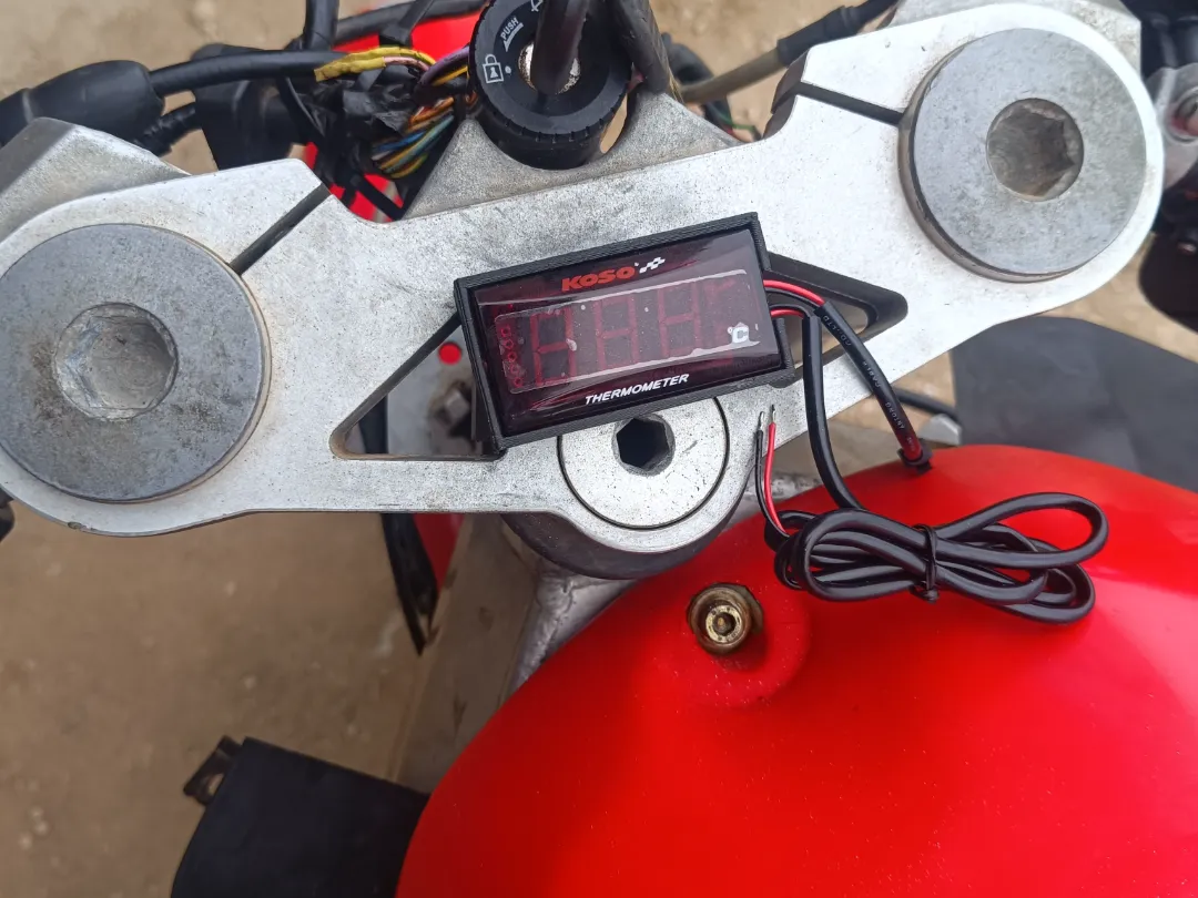Soporte sensor de temperatura koso- Derbi GPR