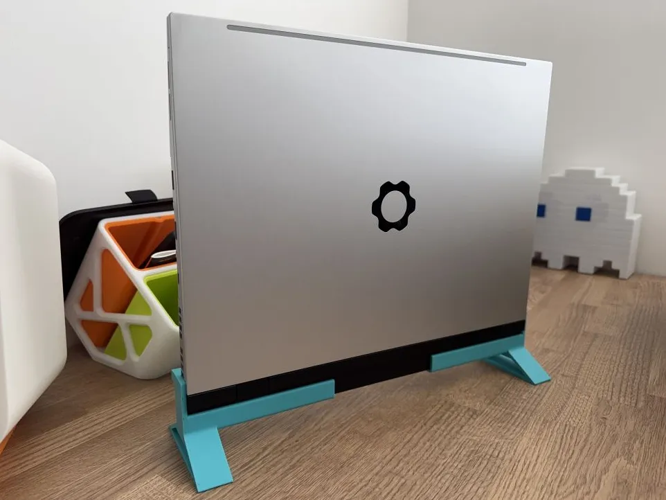 Framework 16 Vertical Stand for GPU Expansion
