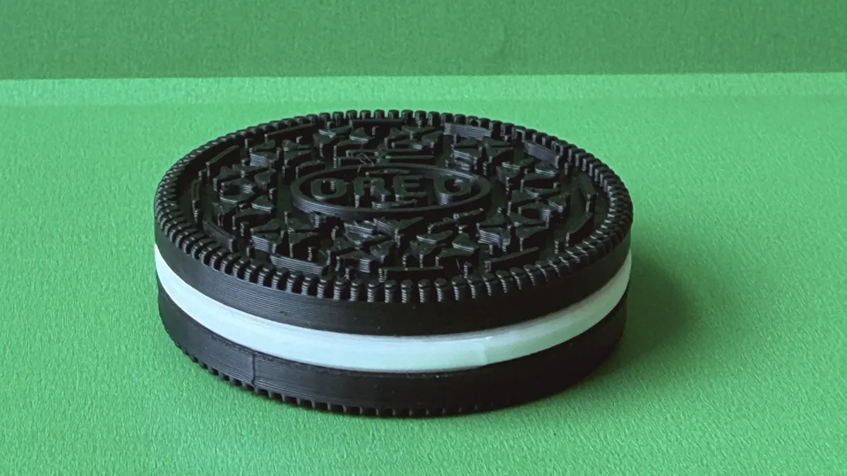 OREO twisty clicker- Bidirectional Crisp Clicks, photo 3 of 4 - OREO twisty clicker- Bidirectional Crisp Clicks Toys & Games