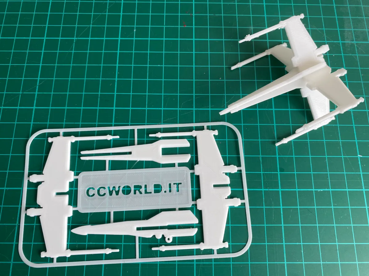 CCW Star Wars X-Wing kit card, photo 4 of 4 - CCW Star Wars X-Wing kit card Models, RC & Drones