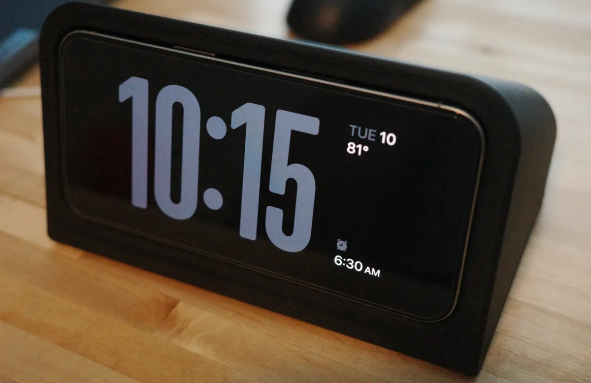 iPhone 15 Pro Max Standby Mode Dock - Office, in stock in India