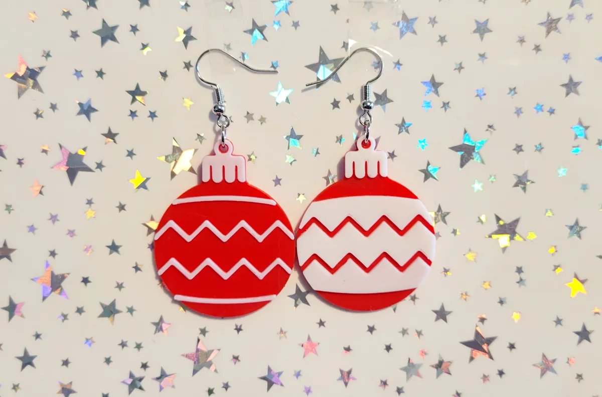 Let's Have a Ball (Christmas Style), photo 2 of 3 - Let's Have a Ball (Christmas Style) Fashion