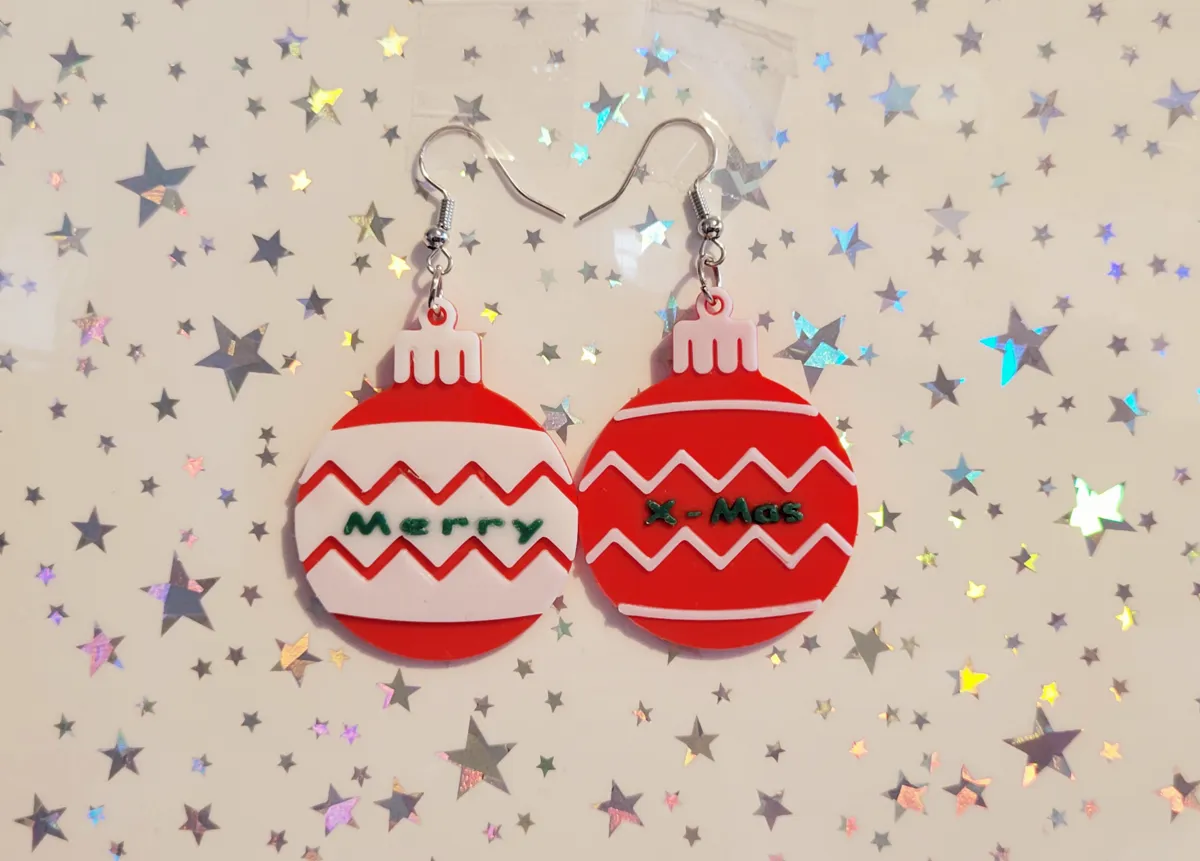 Let's Have a Ball (Christmas Style), photo 3 of 3 - Let's Have a Ball (Christmas Style) Fashion