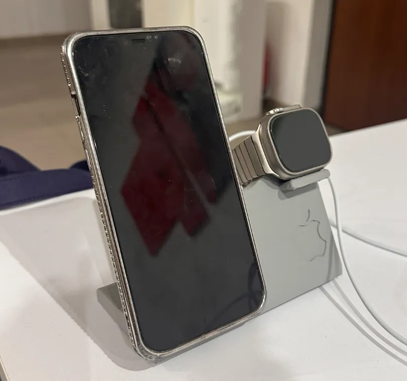 MagSafe Phone, Watch, and AirPods Stand - Electronics, in stock in India