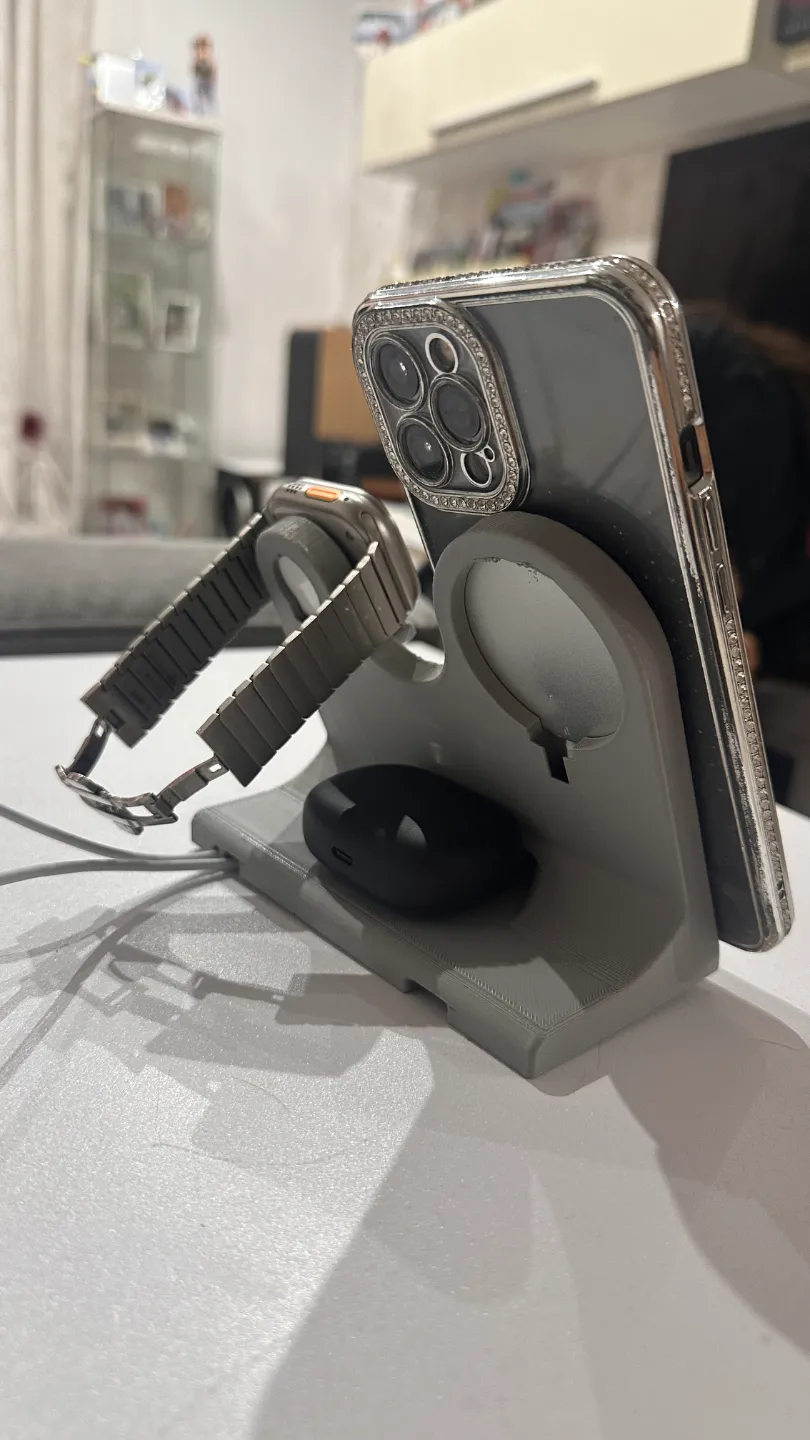 MagSafe Phone, Watch, and AirPods Stand, photo 4 of 4 - MagSafe Phone, Watch, and AirPods Stand Hobby & DIY