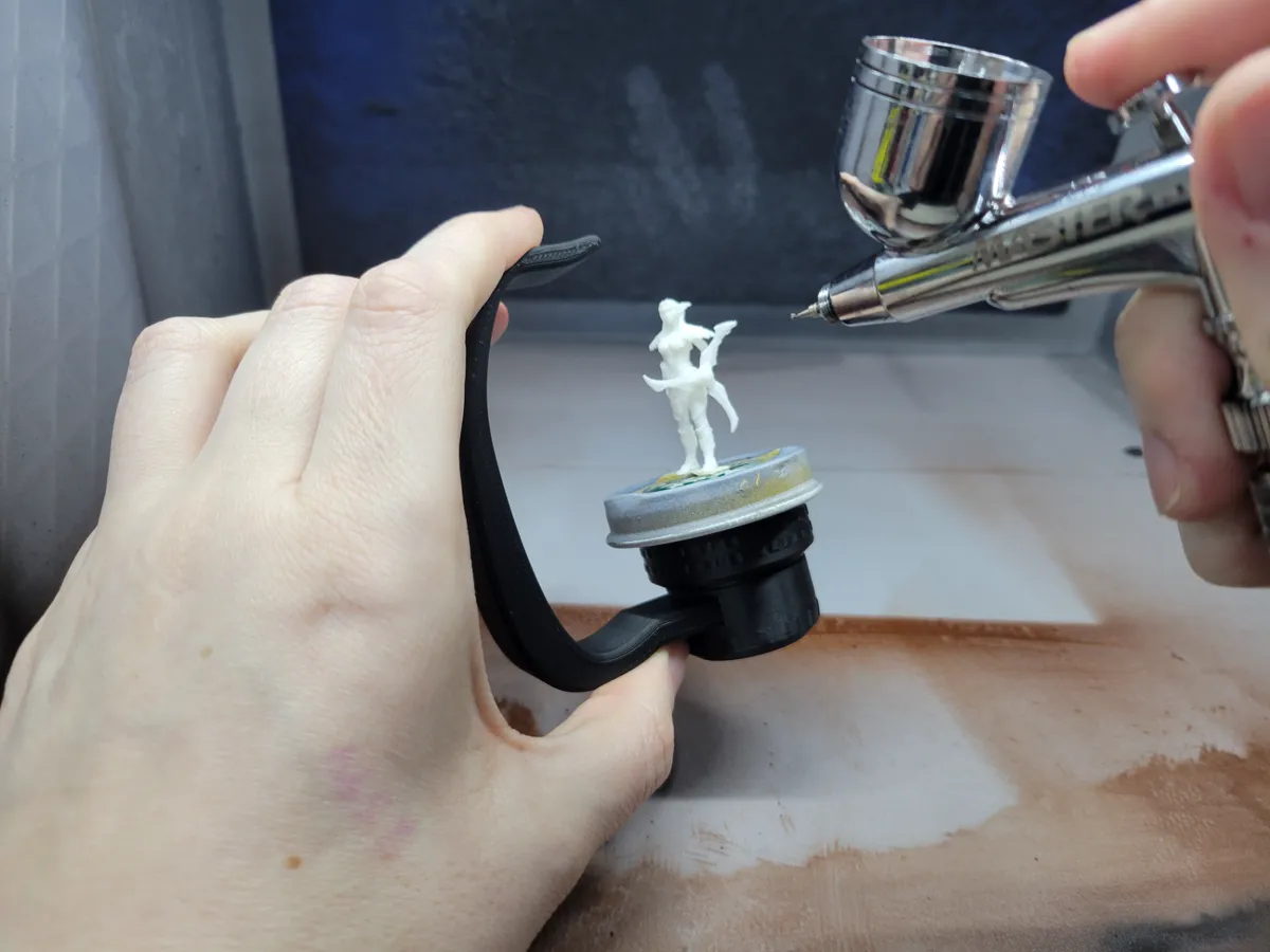 Minature Painting Holder System 25MM-80MM, photo 2 of 4 - Minature Painting Holder System 25MM-80MM Home Decor Items