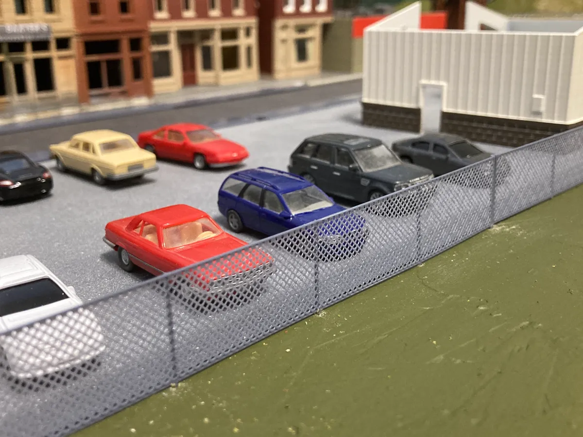 Chain Link Fence - 1/87 & 1/64 scale